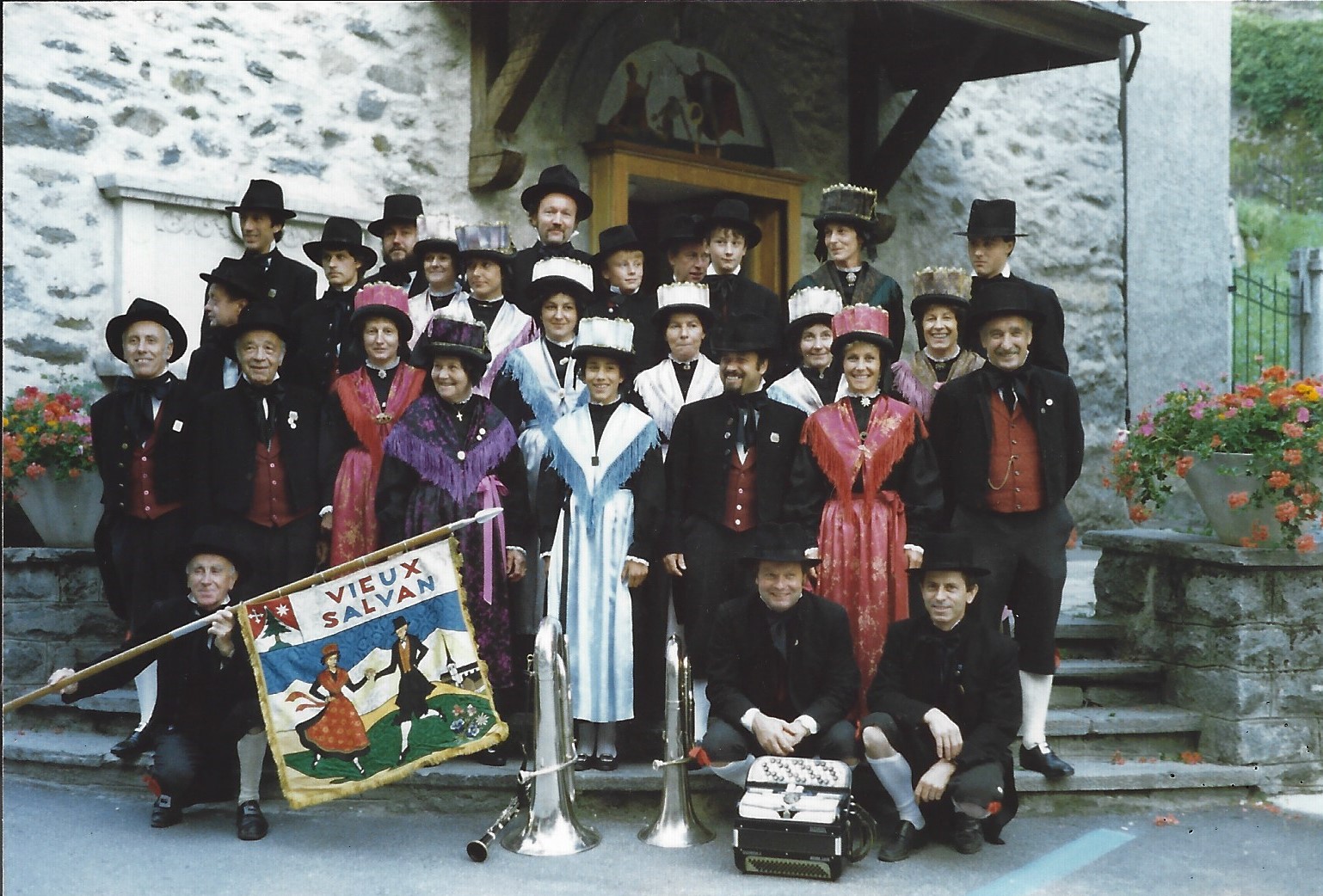 1986 Vieux-Salvan église Salvan